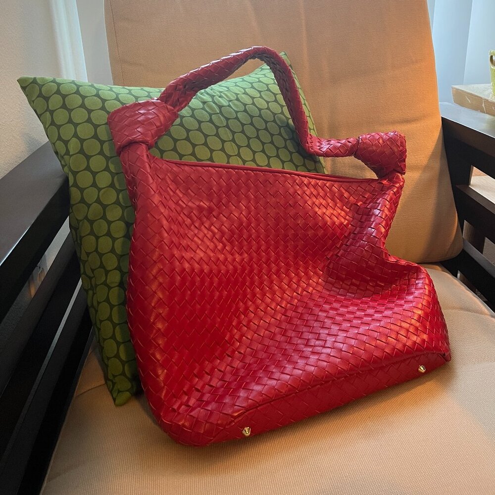 Scuola del Cuoio - Red Braided Lambskin Shoulder Bag (NOT USED)